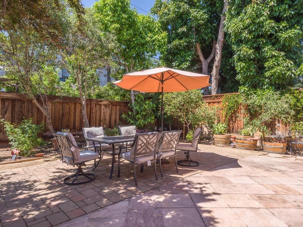 Foto principal - 933 Loma Verde Ave