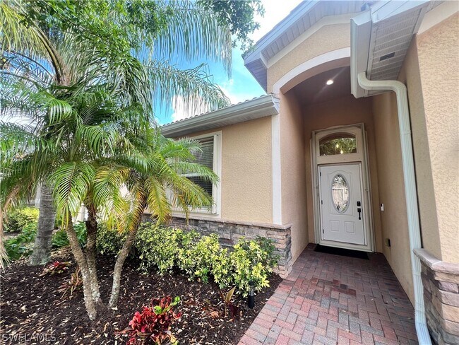 Building Photo - 13092 Silver Thorn Loop