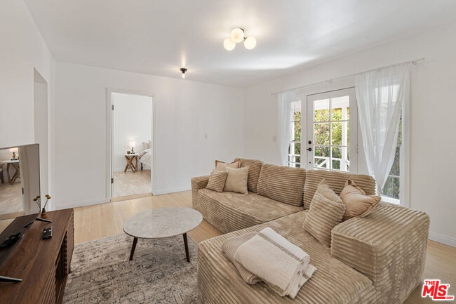 Foto del edificio - 741 N Dillon St