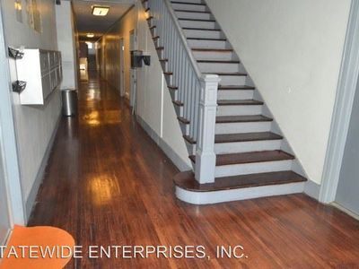 Foto del edificio - 416 S Grand View St