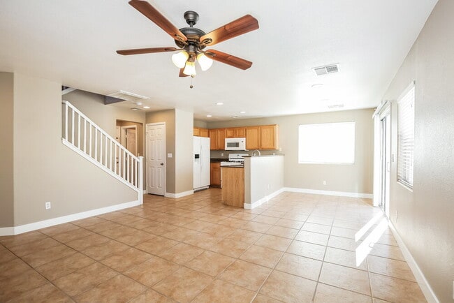 Foto del edificio - 8225 W Wildwood Glen Dr