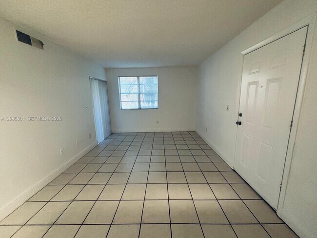 Foto del edificio - 1237 SW 46th Ave