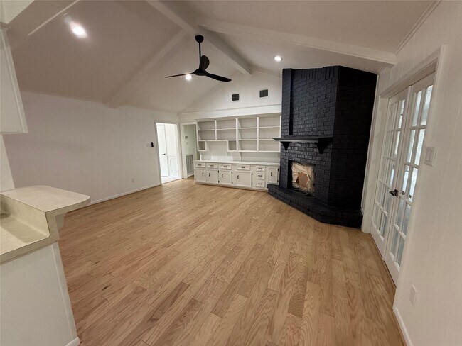 Foto del edificio - 25 Little John Ln