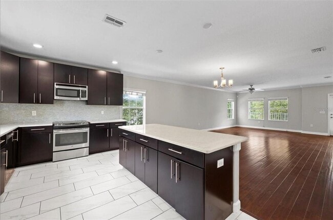 Building Photo - 1501 W Lemon St