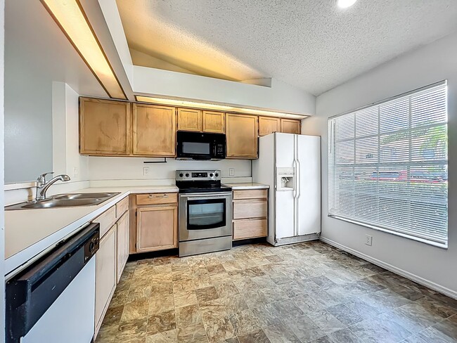 Foto del edificio - Island Cove Villas at Meadow Woods 1-Story...