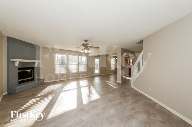 Building Photo - 6845 Woodland Heights Dr