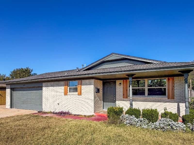 Foto principal - 229 NW 79th St