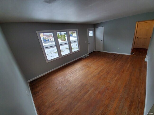 Foto del edificio - 1008 Hudson St