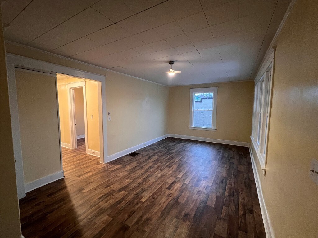 Foto principal - 155 Willow St