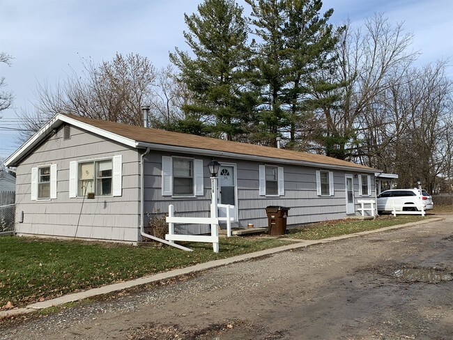 Building Photo - 2112-2118 Ferrol St