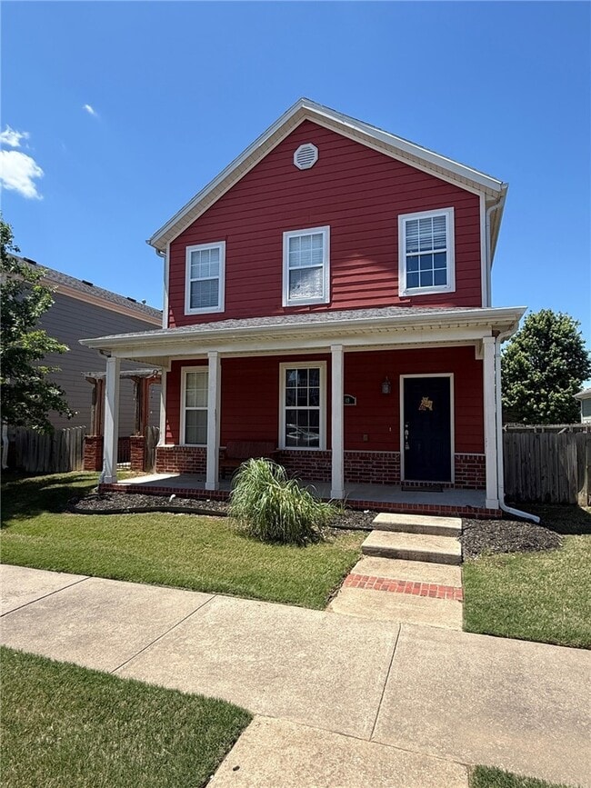 Building Photo - 649 N Longfellow Ln