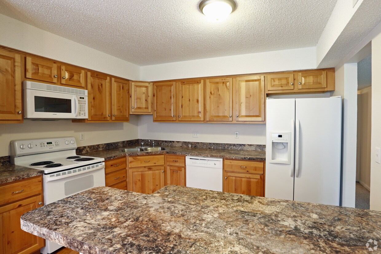 Briarwyck Arms Apartments in Monroe, MI