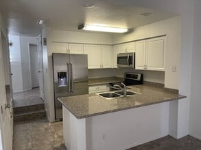 Building Photo - 7756 S Rita Ln