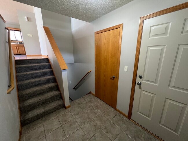 Foto del edificio - 4702 Manor Brook Dr NW