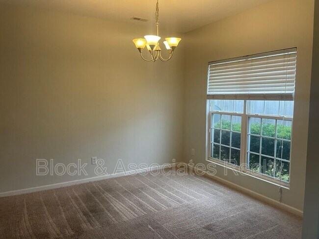 Building Photo - 4465 Cardinal Grove Blvd