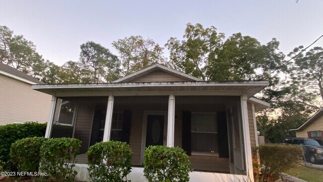Building Photo - 2056 Talladega Rd