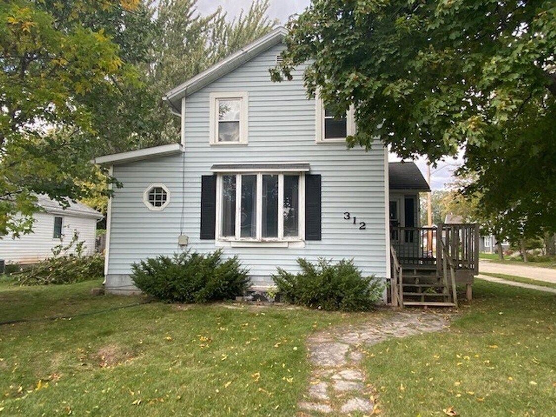 Foto principal - 312 Division St