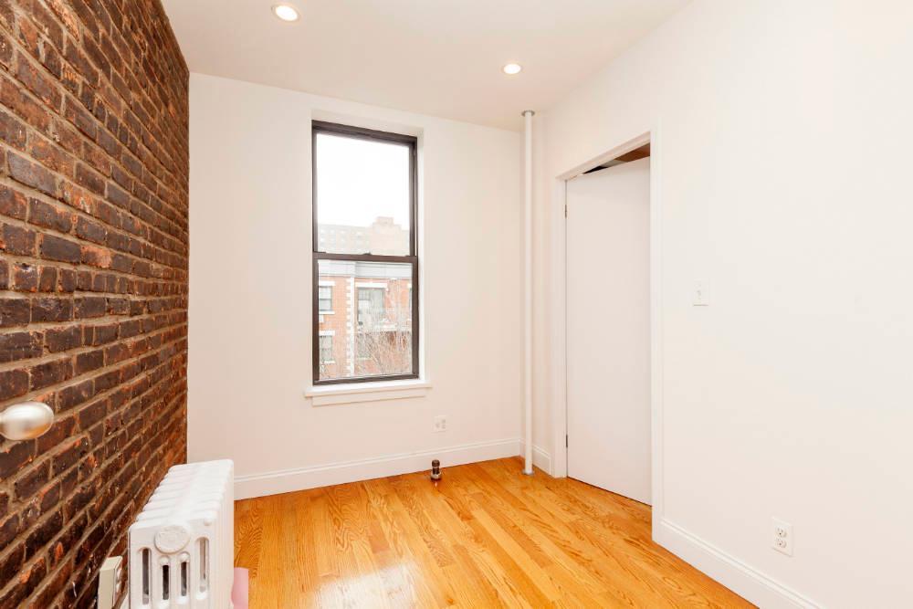 Foto del edificio - 506 E 13th St