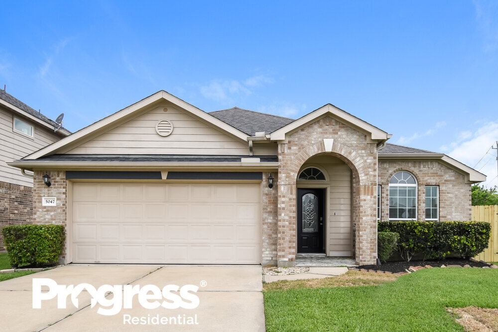 5047 Gulf Stream Ln, Bacliff, TX 77518 House Rental in Bacliff, TX