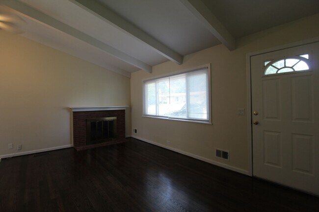Foto del edificio - Charming 3 Bedroom 1 Bath Home in Prairie ...