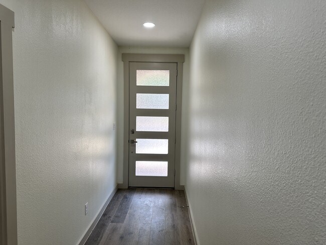 Foto del edificio - 107 Ross St