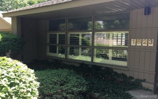 Foto del edificio - 1823 Bradford Rd