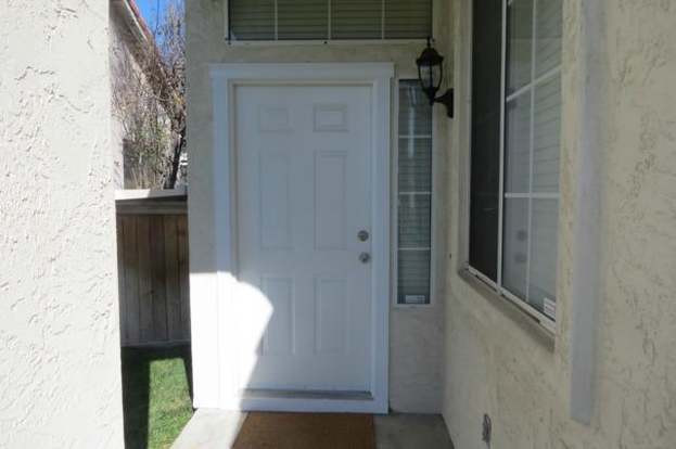 Foto del edificio - 27456 Swallow Ct