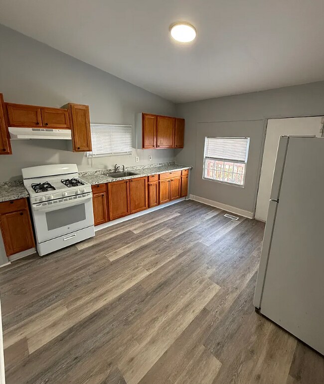 Cocina - 1069 Powell St