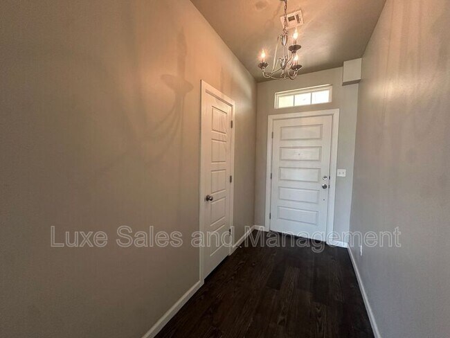 Photo - 731 SW 14th St House