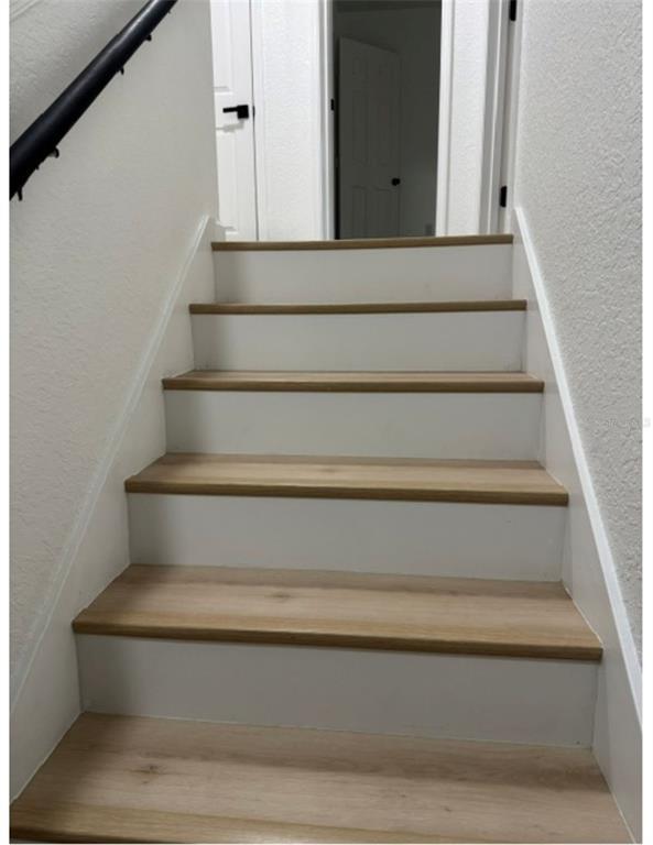 Foto del edificio - 16320 Parkstone Palms Ct