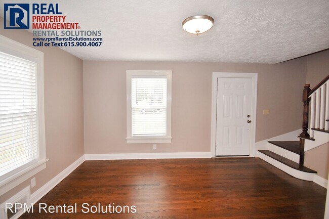 Building Photo - 2 br, 1.5 bath House - 307 N. Spring Street