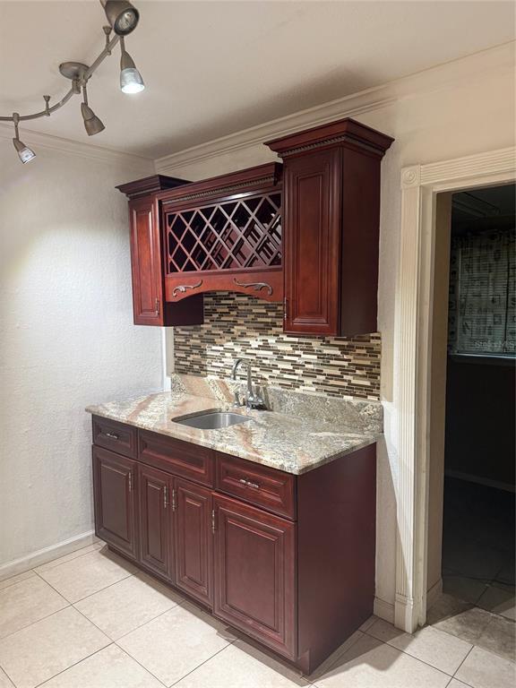 Foto del edificio - 120 Alhambra Ave