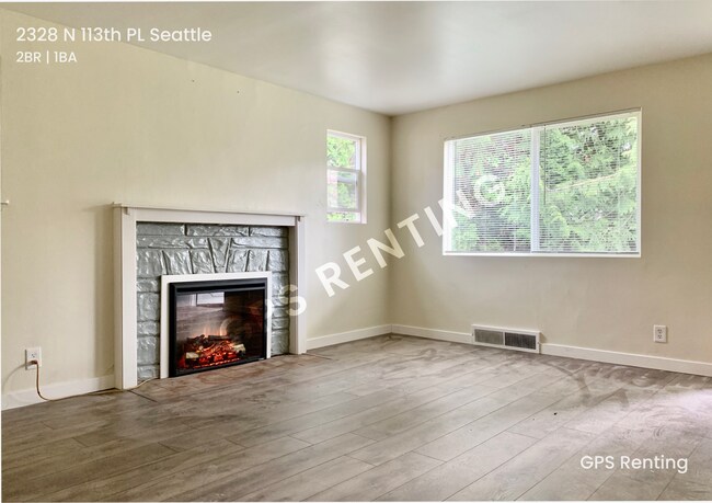 Building Photo - Light Rail Accessible Townhome- Northgate