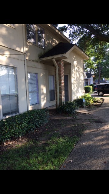 Entrance - 150 Cypress Grove Ct
