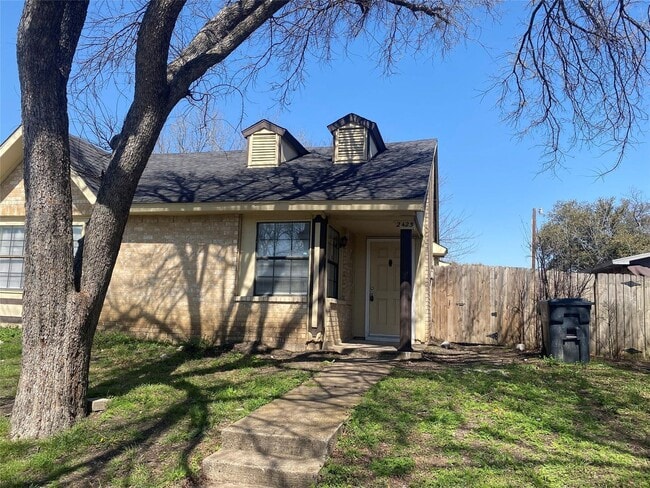 Limestone Dr. Duplex - Limestone Dr. Duplex Apartment