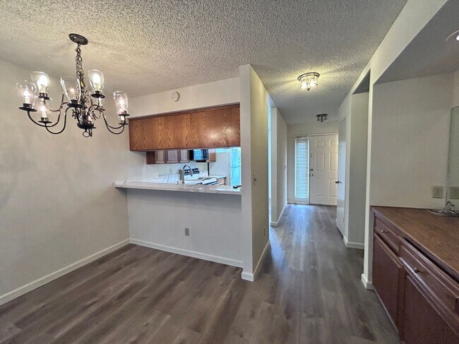 Building Photo - Two Bedroom 2.5 Bathroom Condo in Citrus H...