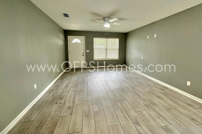 Building Photo - 245 Averitt Pl