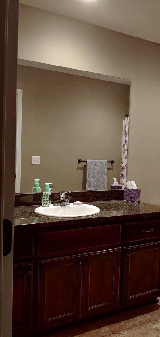 Foto del edificio - 3 Bed 2 Bath Home South Springfield!