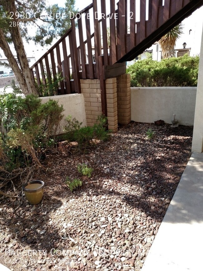 Building Photo - 2930 Claude Dove Dr