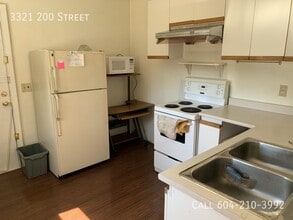 Building Photo - 3321-3200 200 St