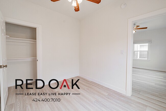 Foto del edificio - 404 N Coronado St