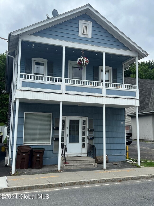 Building Photo - 41 S Main St