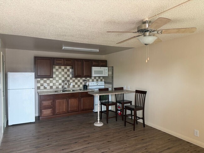Foto del edificio - 3726 Hazelwood St