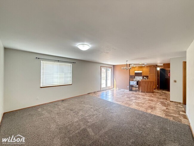 Building Photo - 7400 Richey Rd