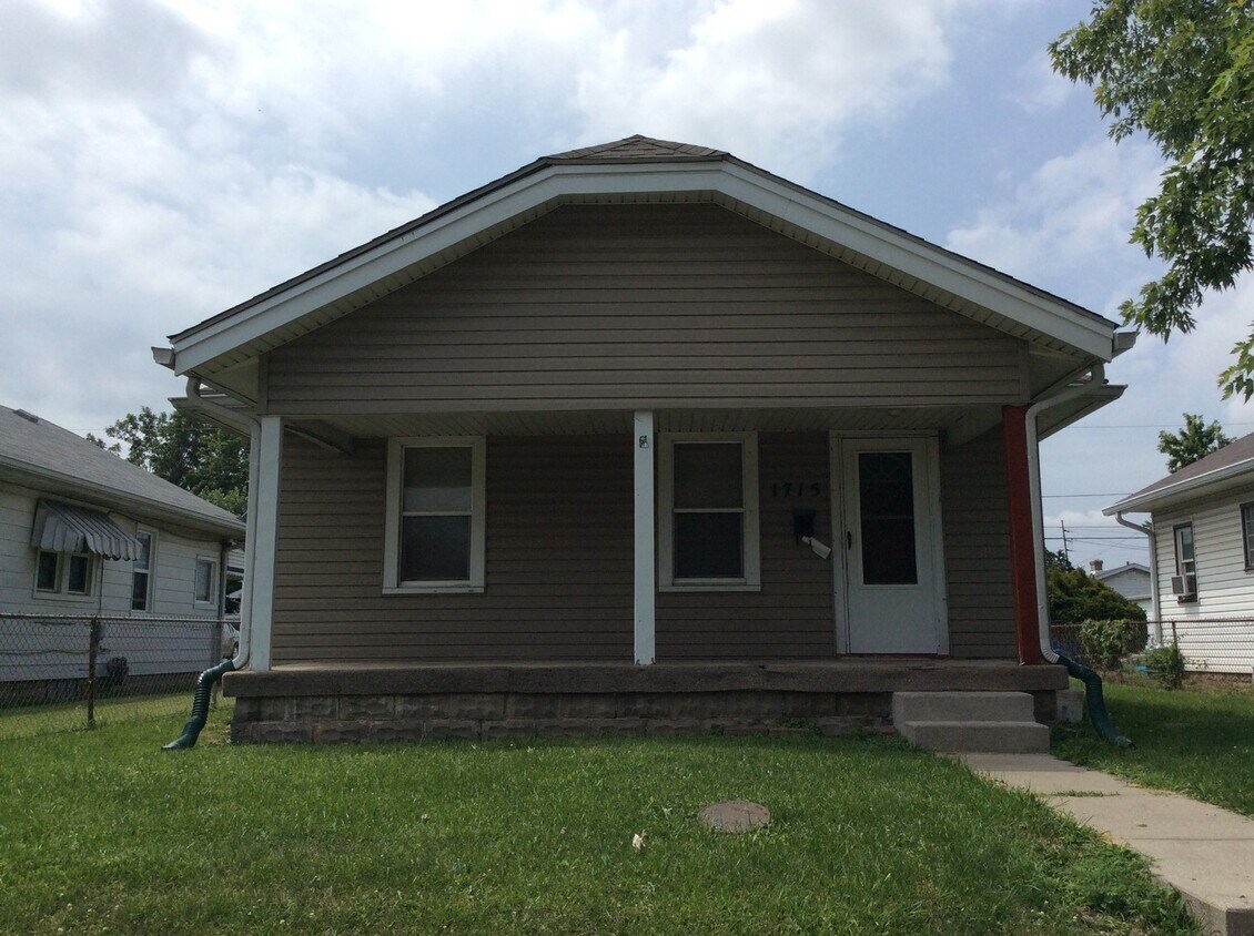 Primary Photo - Southeast Indy - 2 BR