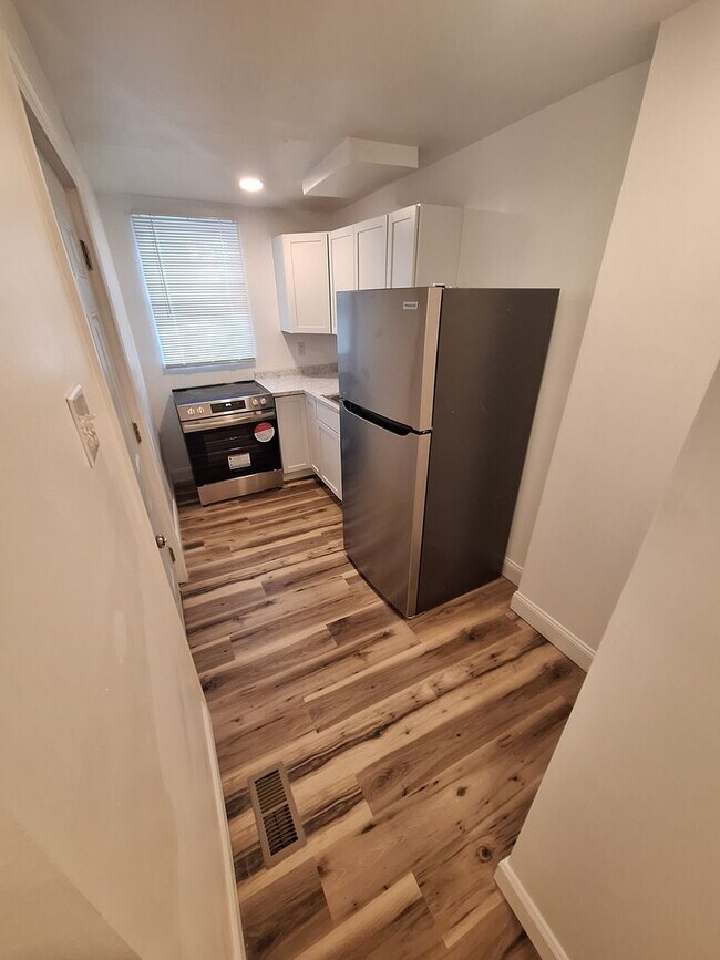 Foto del edificio - 140 Miller Ln