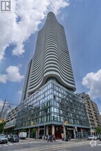 Building Photo - 403-403 Church St