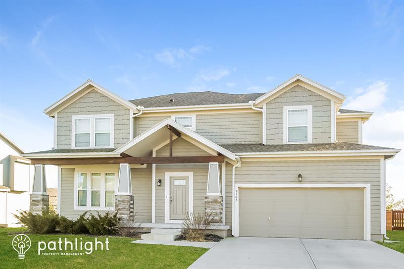 Foto principal - 8907 Dunraven St