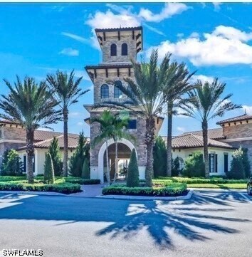 Foto del edificio - 9093 Glenforest Dr
