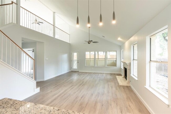 Building Photo - 2511 Stenson Dr